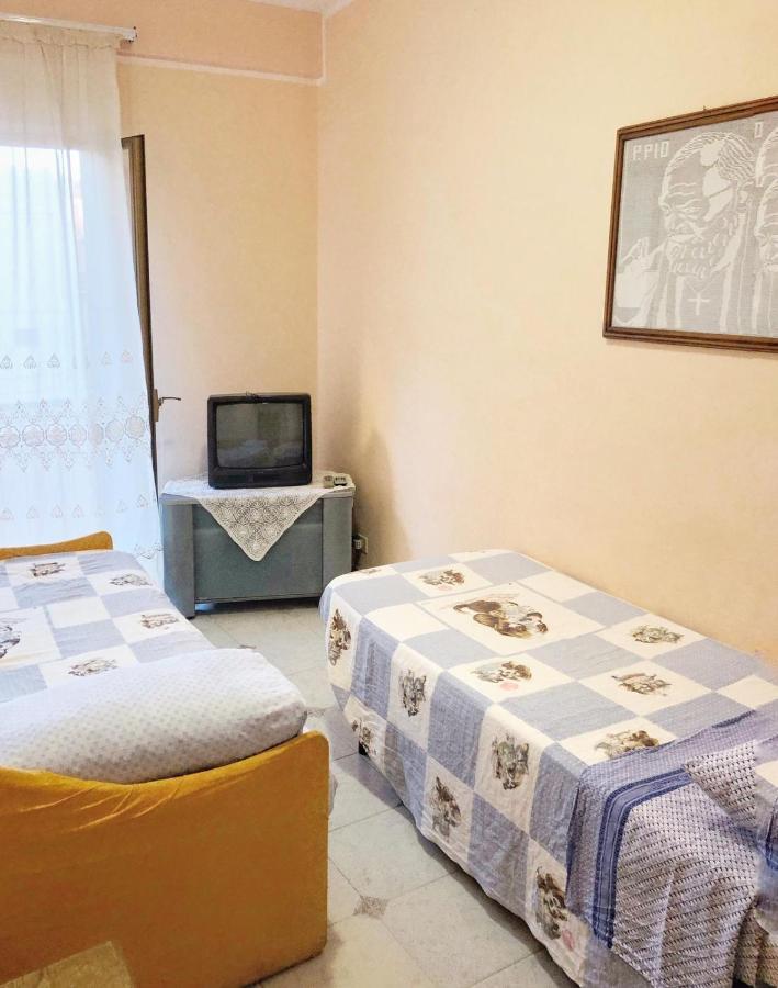 Appartamento Maria Giovanna Giardini Naxos Exterior photo