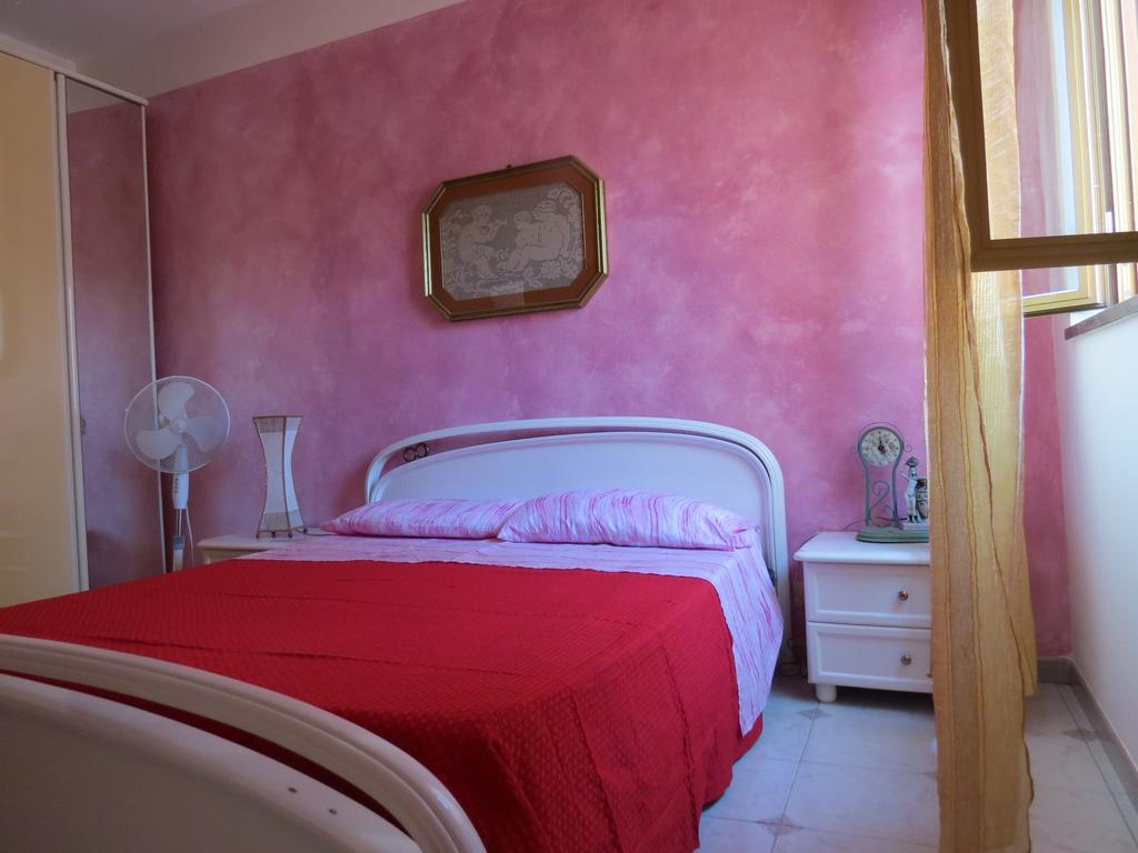 Appartamento Maria Giovanna Giardini Naxos Room photo